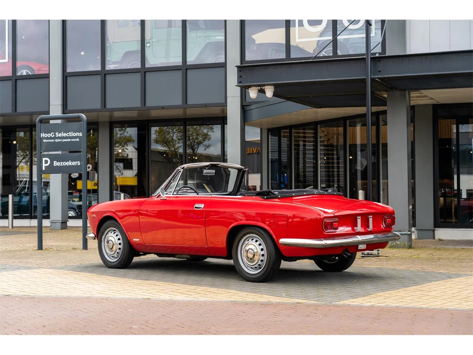1965 Alfa Romeo Giulia Sprint GT - Image 4 of 11