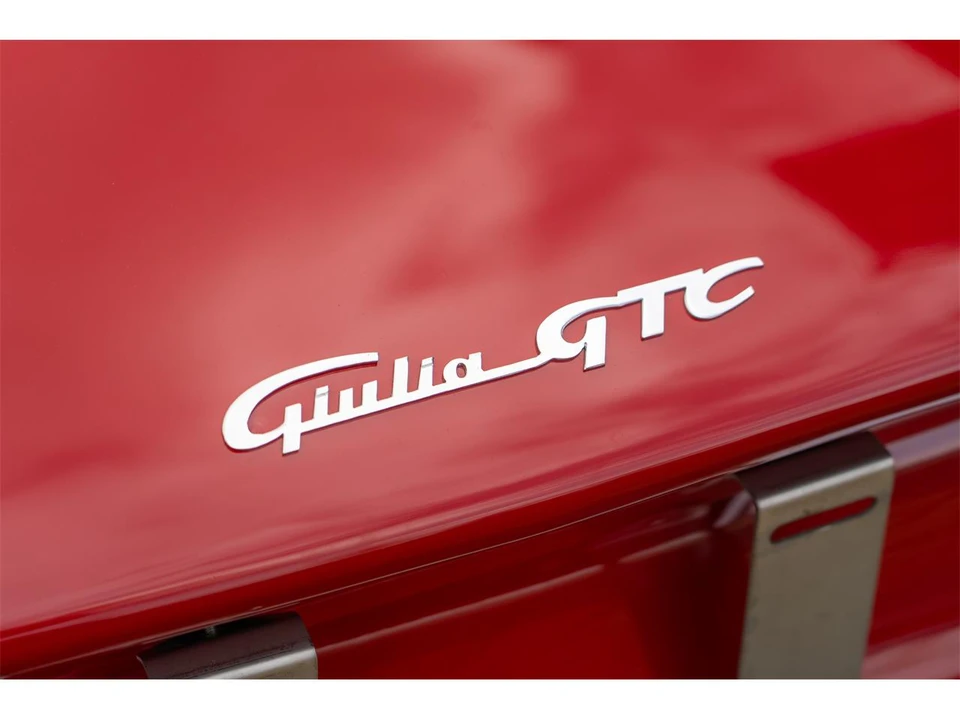 1965 Alfa Romeo Giulia Sprint GT - Image 10 of 11