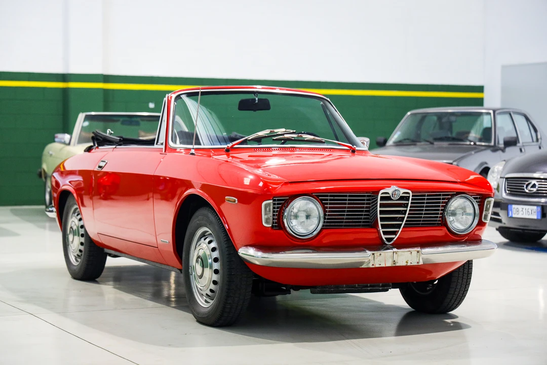 1965 Alfa Romeo Giulia GTC - Image 8 of 31
