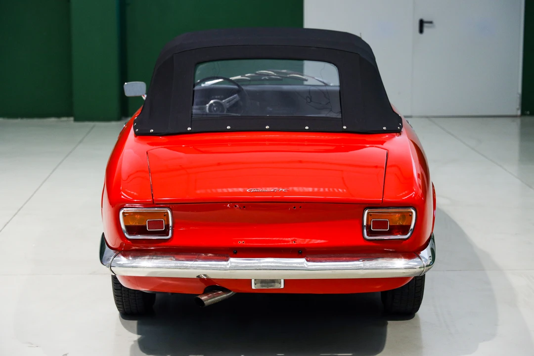 1965 Alfa Romeo Giulia GTC - Image 13 of 31