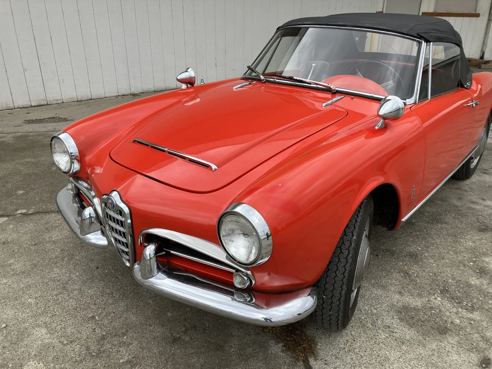 1965 Alfa Romeo Giulietta - Image 11 of 31