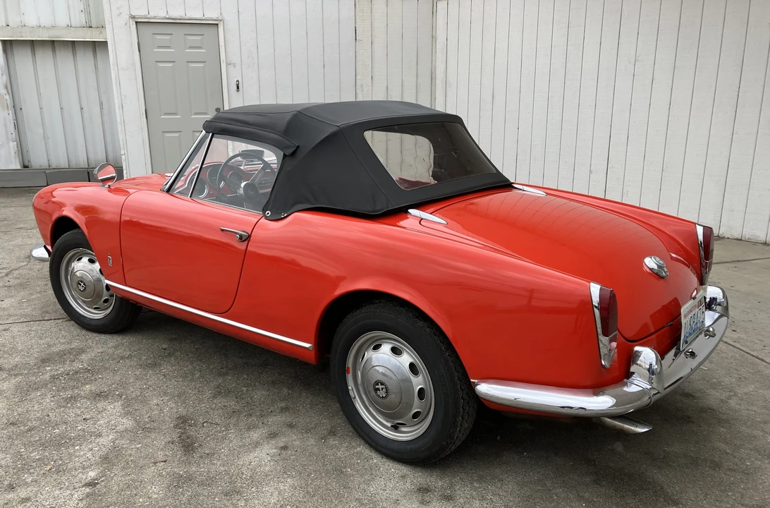 1965 Alfa Romeo Giulietta - Image 18 of 31