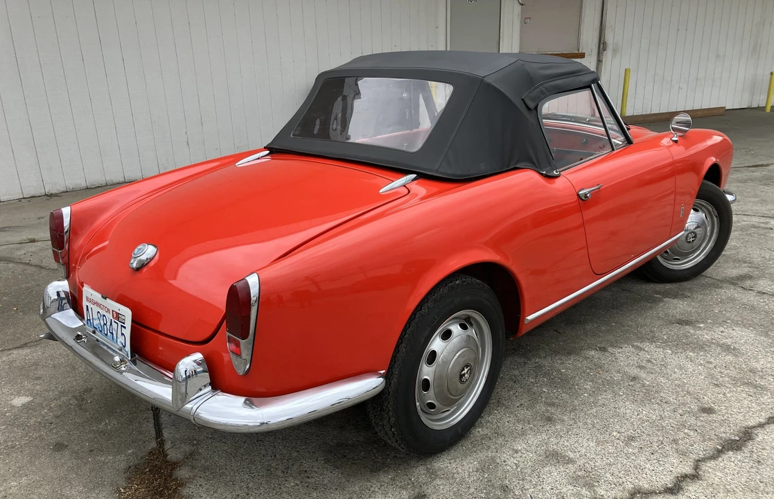 1965 Alfa Romeo Giulietta - Image 16 of 31