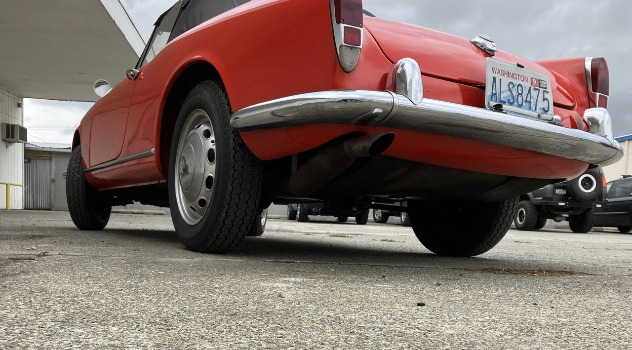 1965 Alfa Romeo Giulietta - Image 21 of 31