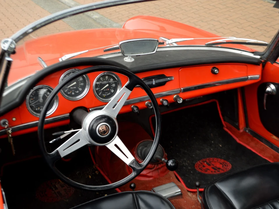 1965 Alfa Romeo Giulietta - Image 10 of 31