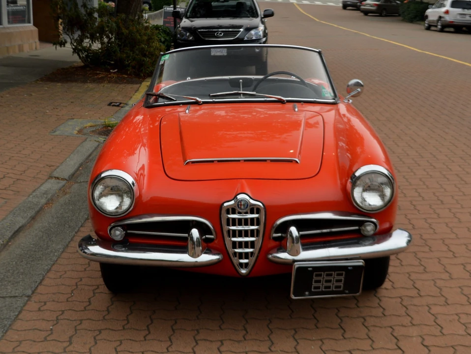 1965 Alfa Romeo Giulietta - Image 13 of 31