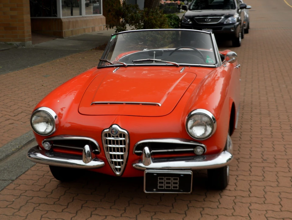 1965 Alfa Romeo Giulietta - Image 14 of 31