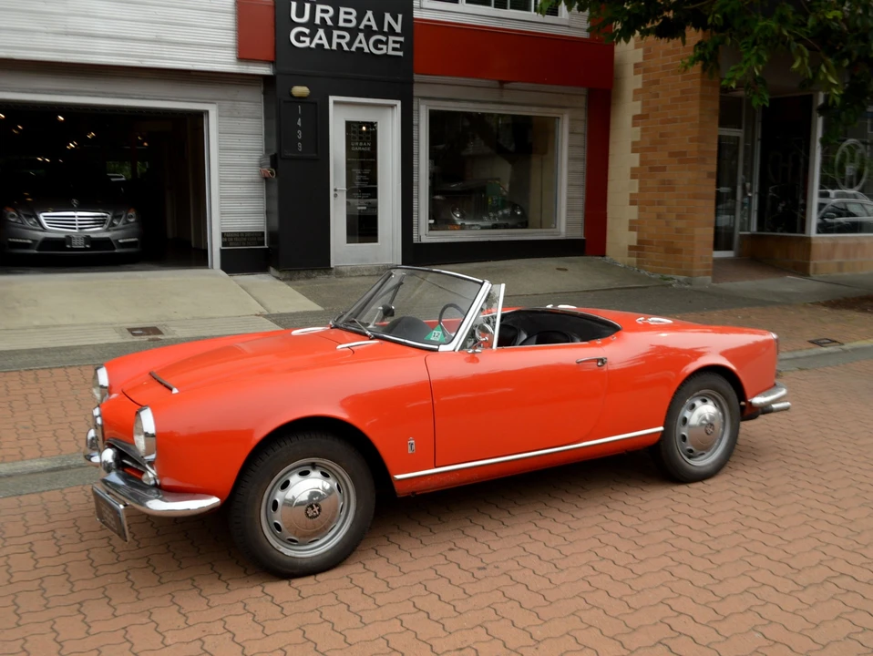 1965 Alfa Romeo Giulietta - Image 17 of 31