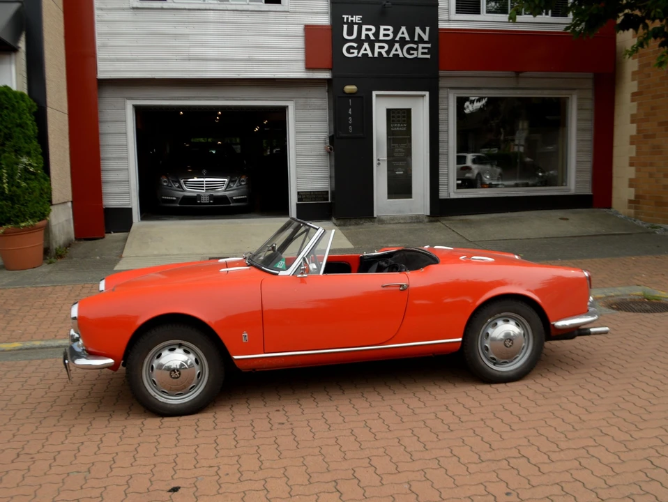 1965 Alfa Romeo Giulietta - Image 18 of 31