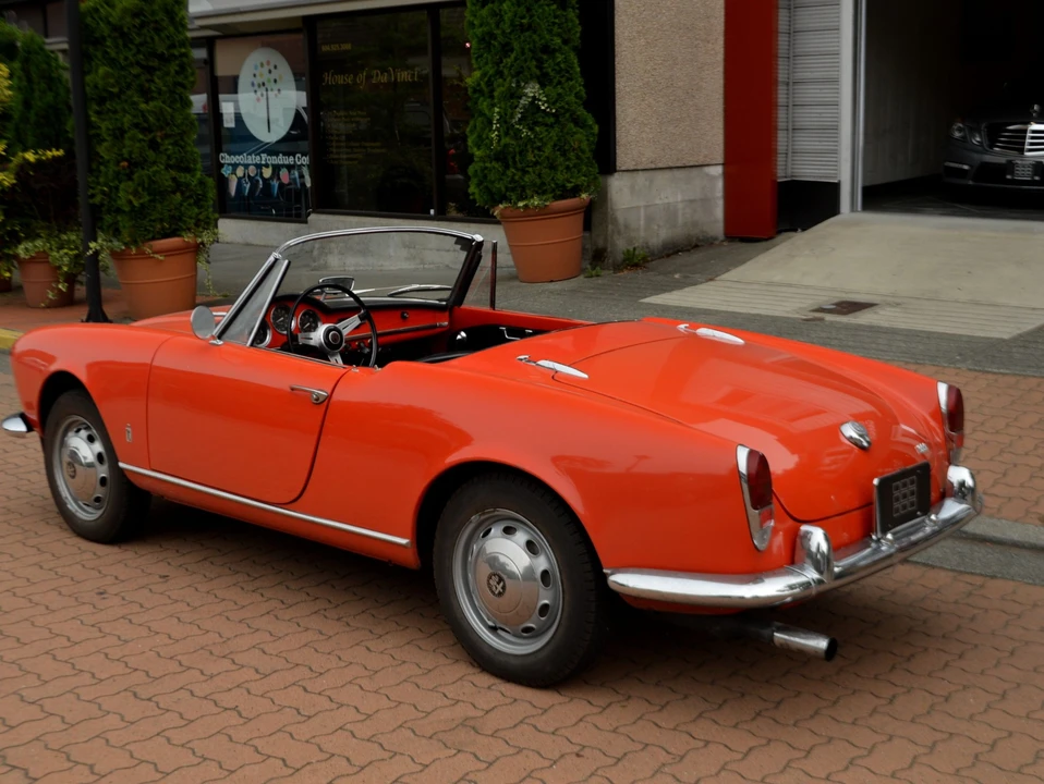 1965 Alfa Romeo Giulietta - Image 21 of 31