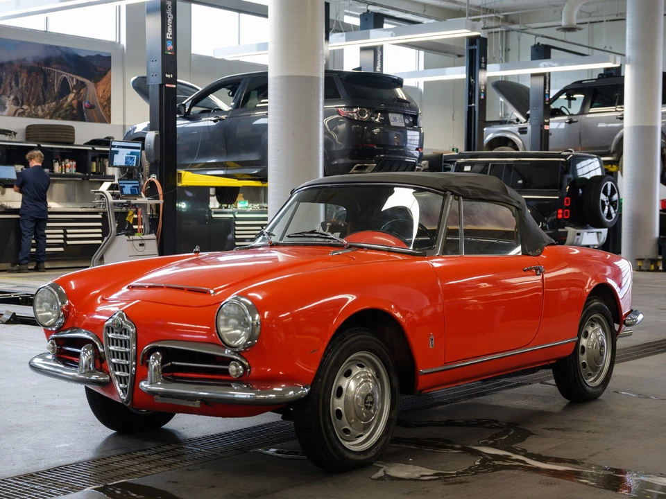 1965 Alfa Romeo Series 1 - Image 16 of 31