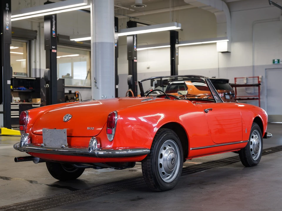 1965 Alfa Romeo Series 1 - Image 22 of 31