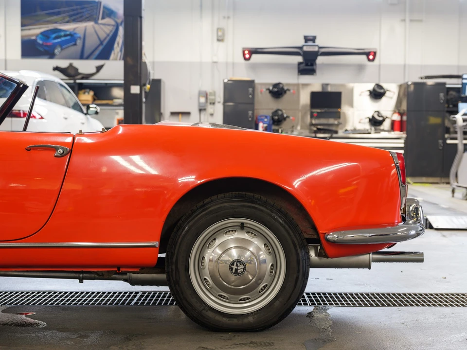 1965 Alfa Romeo Series 1 - Image 27 of 31