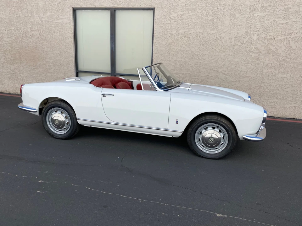 1965 Alfa Romeo Giulietta - Image 7 of 31