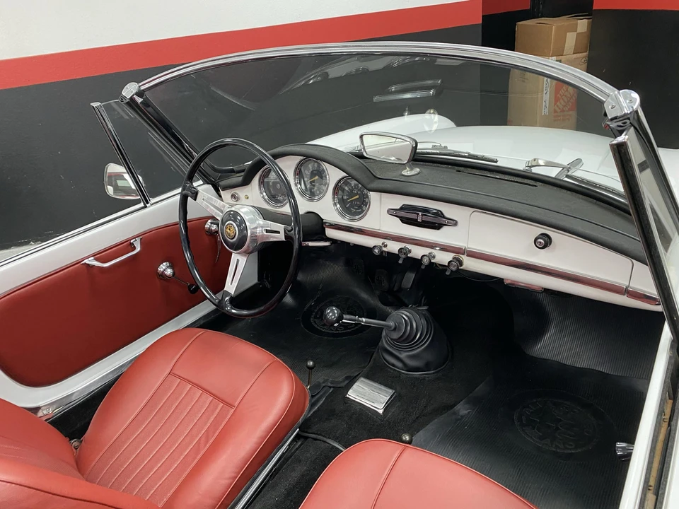 1965 Alfa Romeo Giulietta - Image 30 of 31