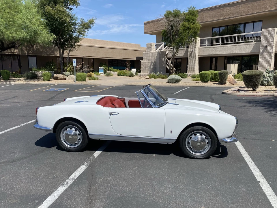 1965 Alfa Romeo Giulietta - Image 2 of 31