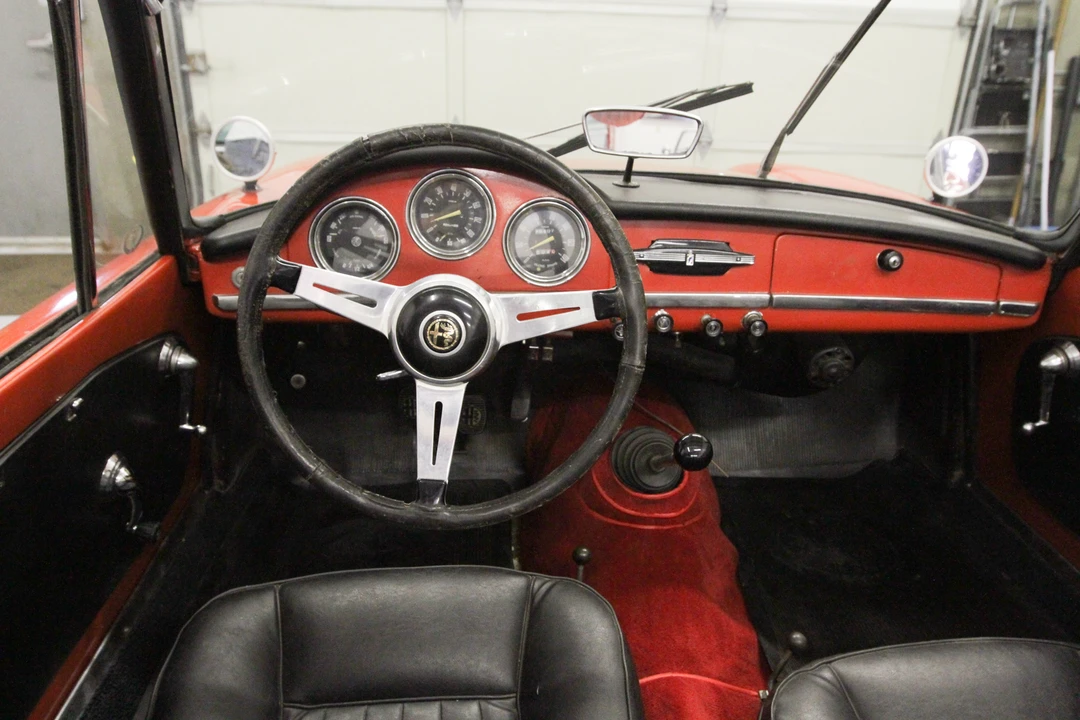 1965 Alfa Romeo Giulietta - Image 19 of 31