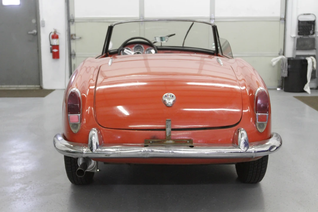 1965 Alfa Romeo Giulietta - Image 7 of 31