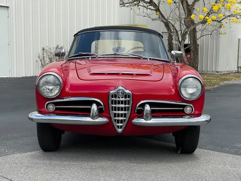 1965 Alfa Romeo Giulietta - Image 7 of 31