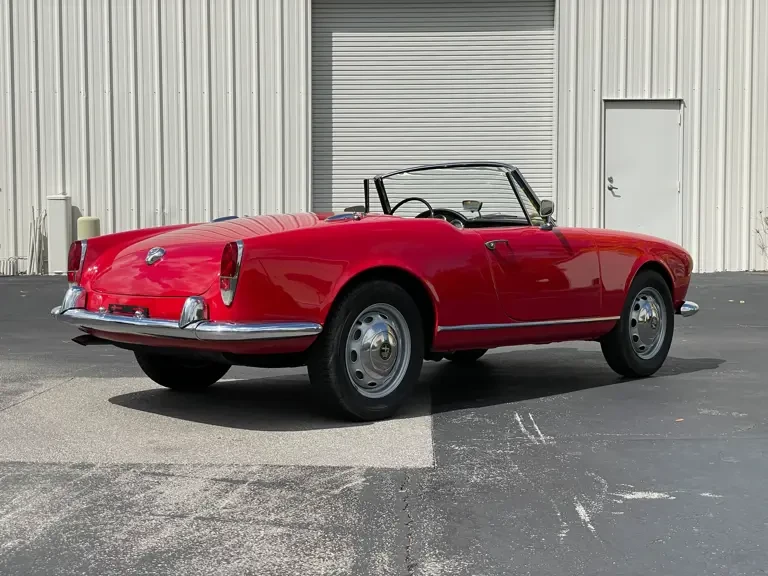 1965 Alfa Romeo Giulietta - Image 10 of 31