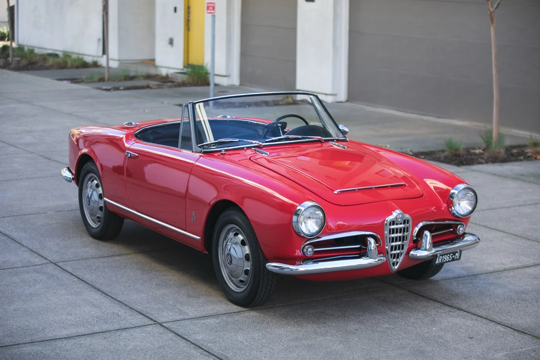 1965 Alfa Romeo Giulietta - Image 14 of 31