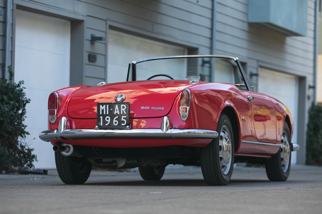 1965 Alfa Romeo Giulietta - Image 11 of 31