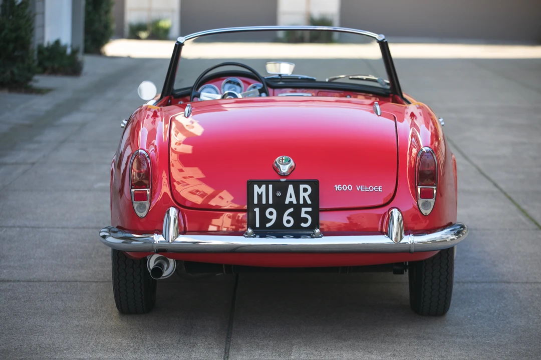 1965 Alfa Romeo Giulietta - Image 9 of 31