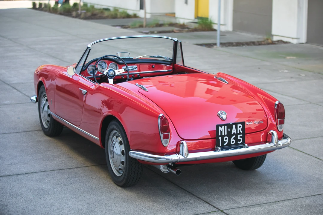 1965 Alfa Romeo Giulietta - Image 6 of 31