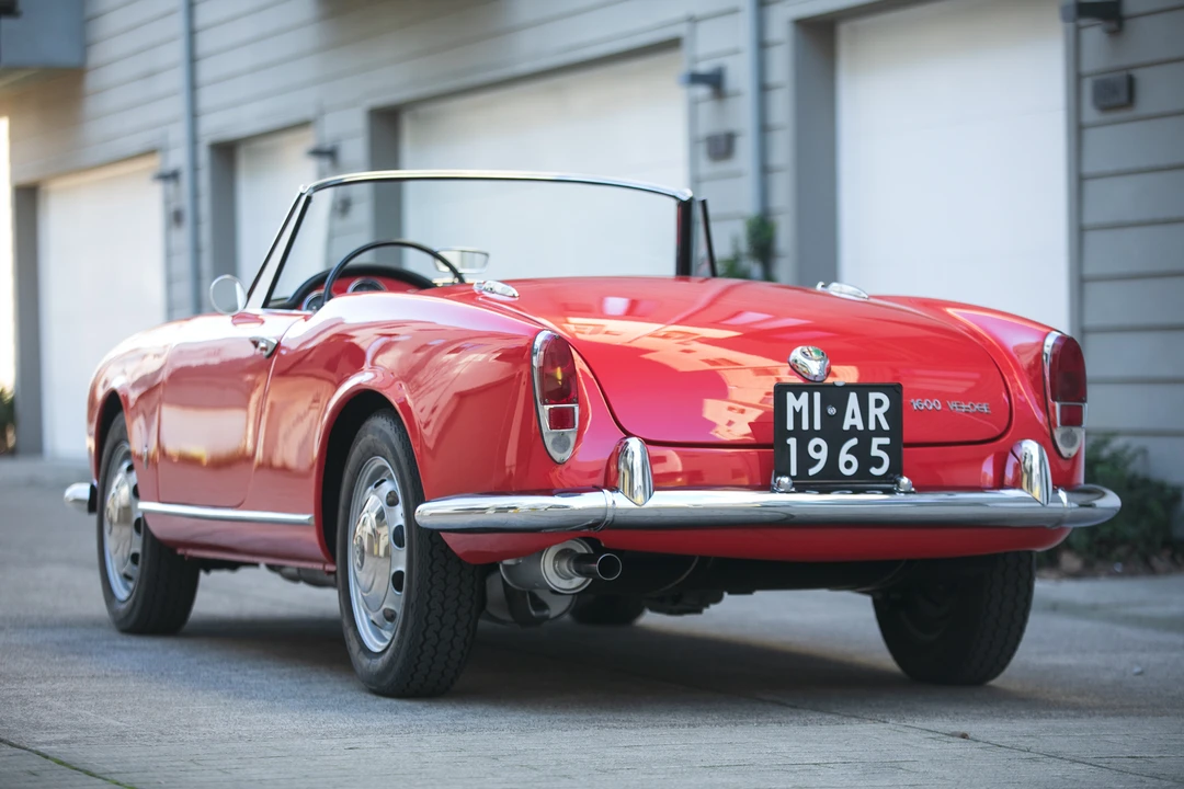 1965 Alfa Romeo Giulietta - Image 8 of 31