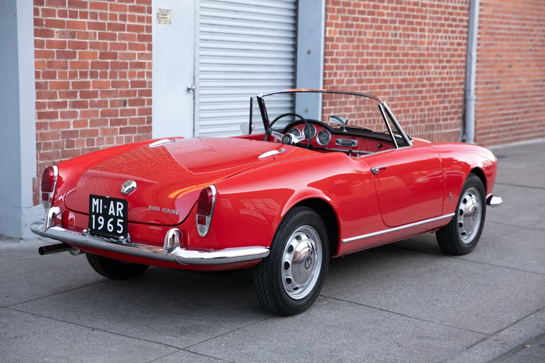 1965 Alfa Romeo Giulietta - Image 24 of 31