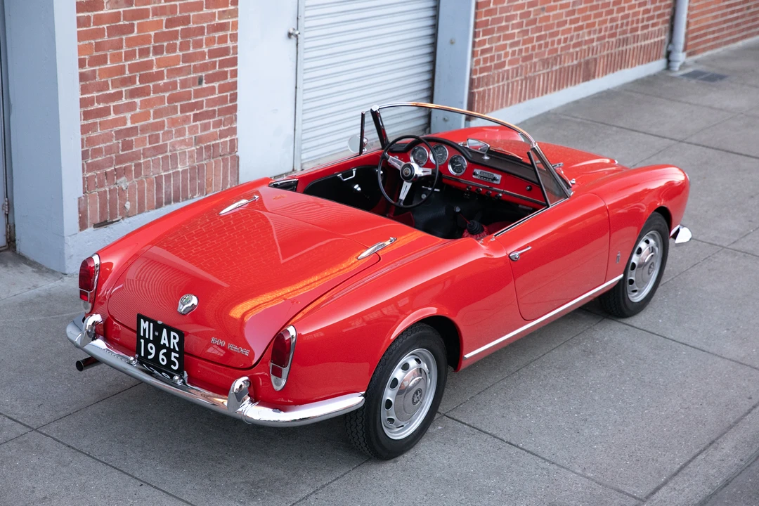 1965 Alfa Romeo Giulietta - Image 25 of 31