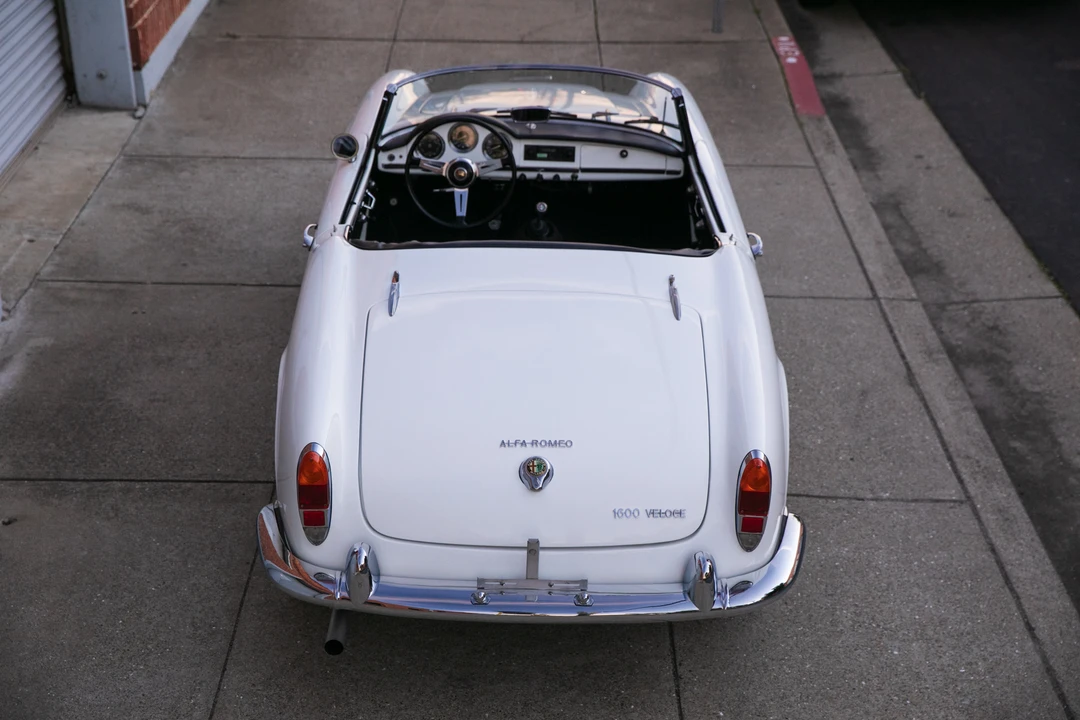 1965 Alfa Romeo Giulietta - Image 10 of 31