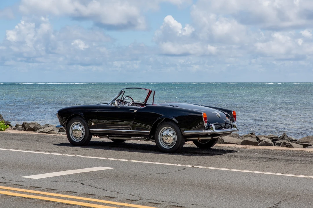 1965 Alfa Romeo Giulietta - Image 13 of 31