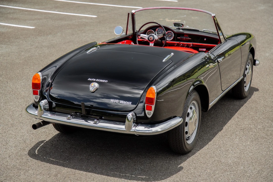 1965 Alfa Romeo Giulietta - Image 26 of 31