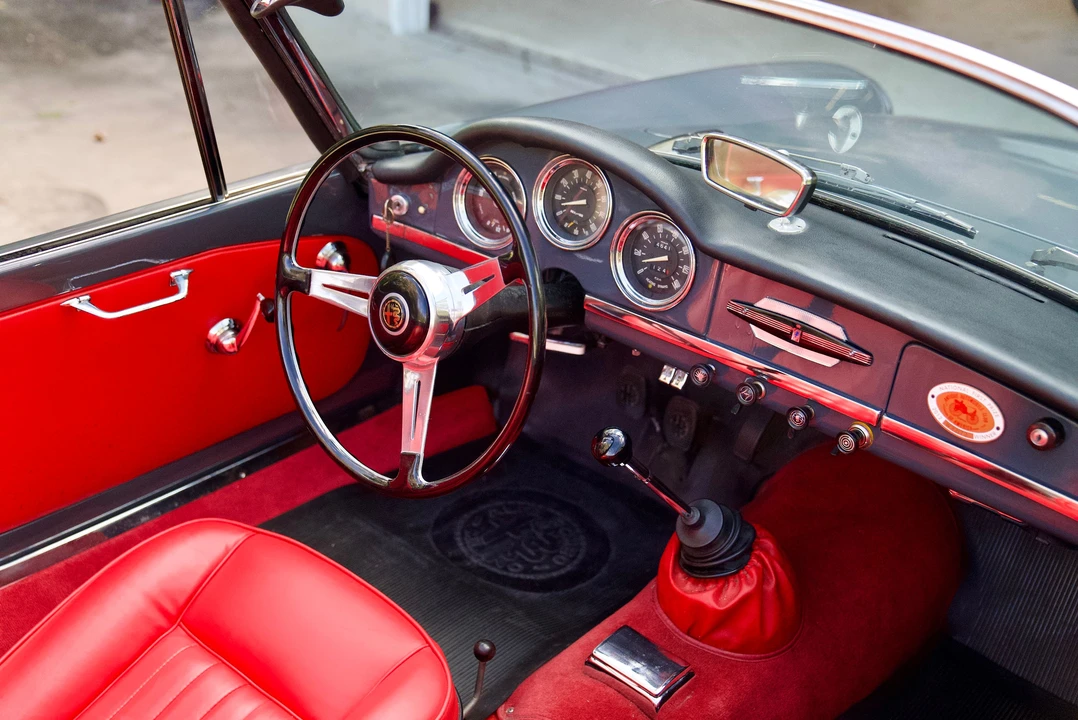 1965 Alfa Romeo Giulia GTC - Image 27 of 31