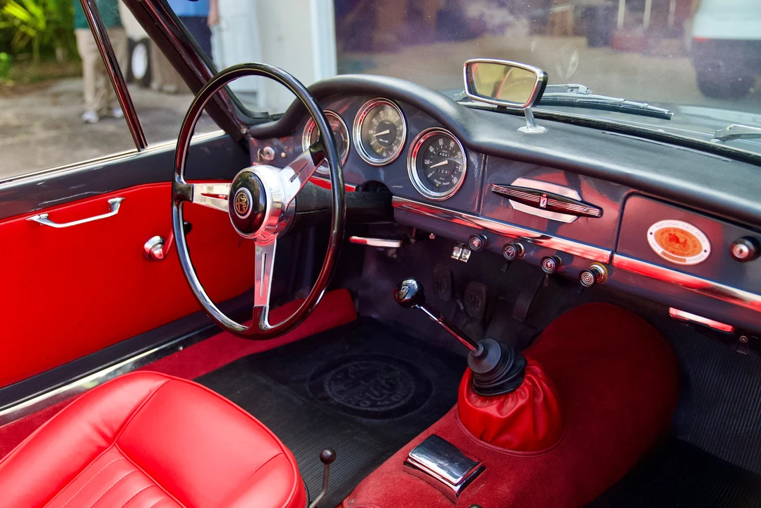 1965 Alfa Romeo Giulia GTC - Image 24 of 31