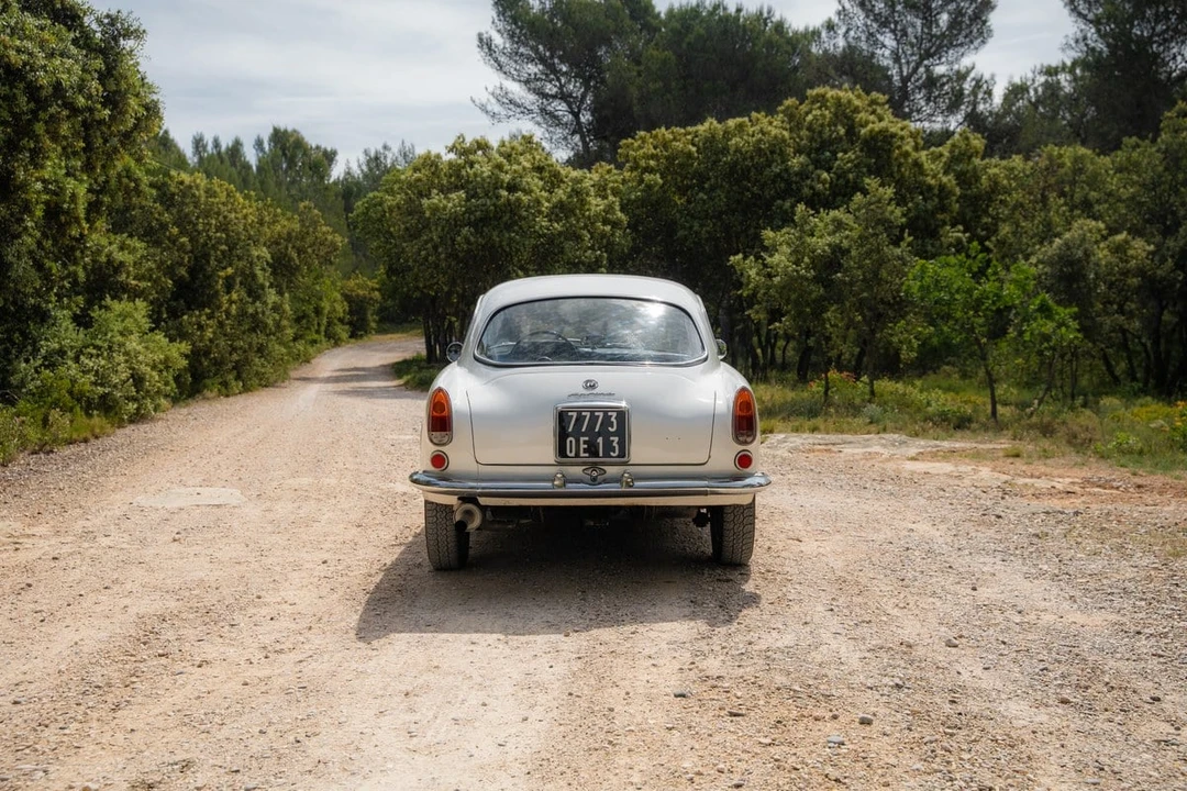 1965 Alfa Romeo Giulia - Image 7 of 31