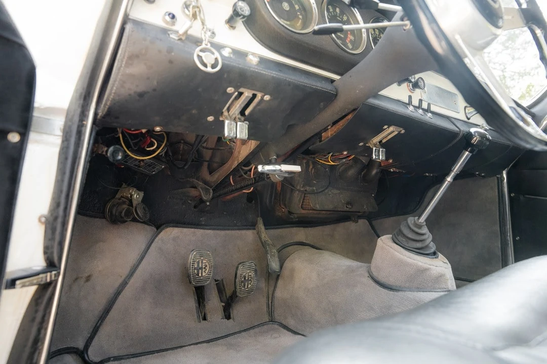 1965 Alfa Romeo Giulia - Image 23 of 31