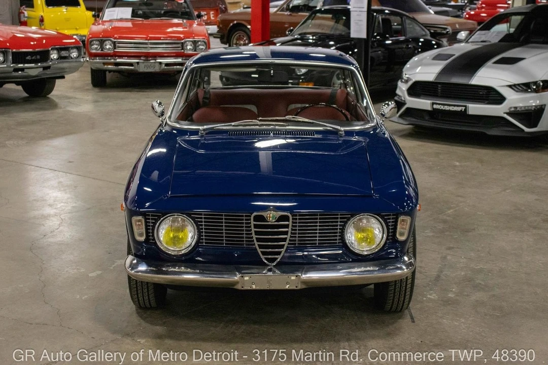1965 Alfa Romeo Giulia Sprint GT - Image 11 of 21