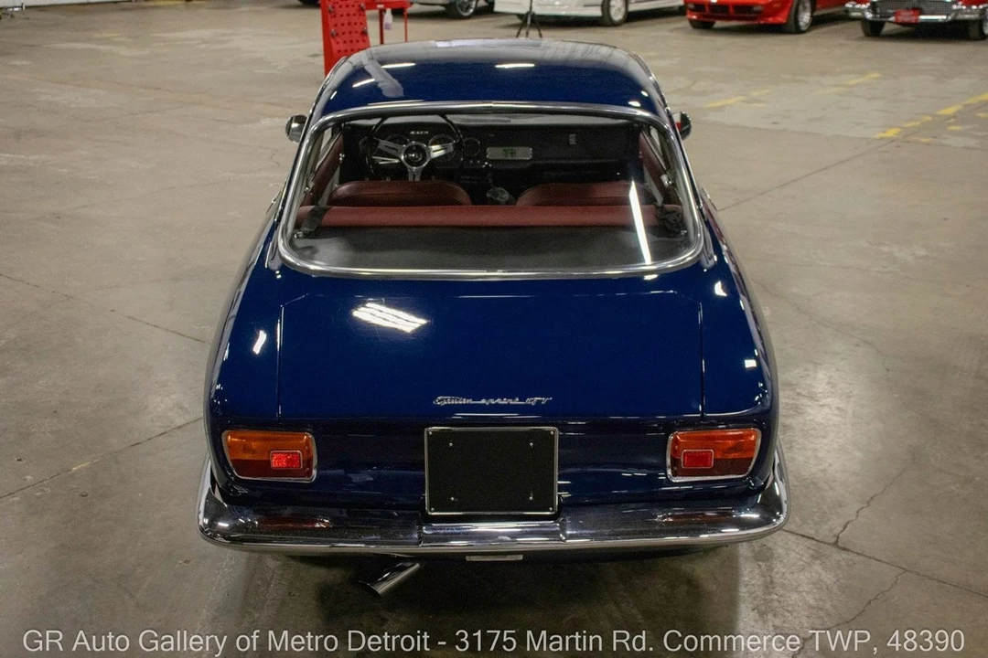 1965 Alfa Romeo Giulia Sprint GT - Image 5 of 21