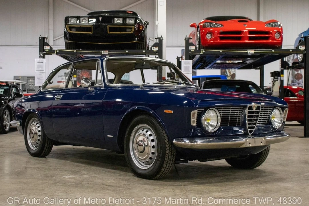 1965 Alfa Romeo Giulia Sprint GT - Image 10 of 21