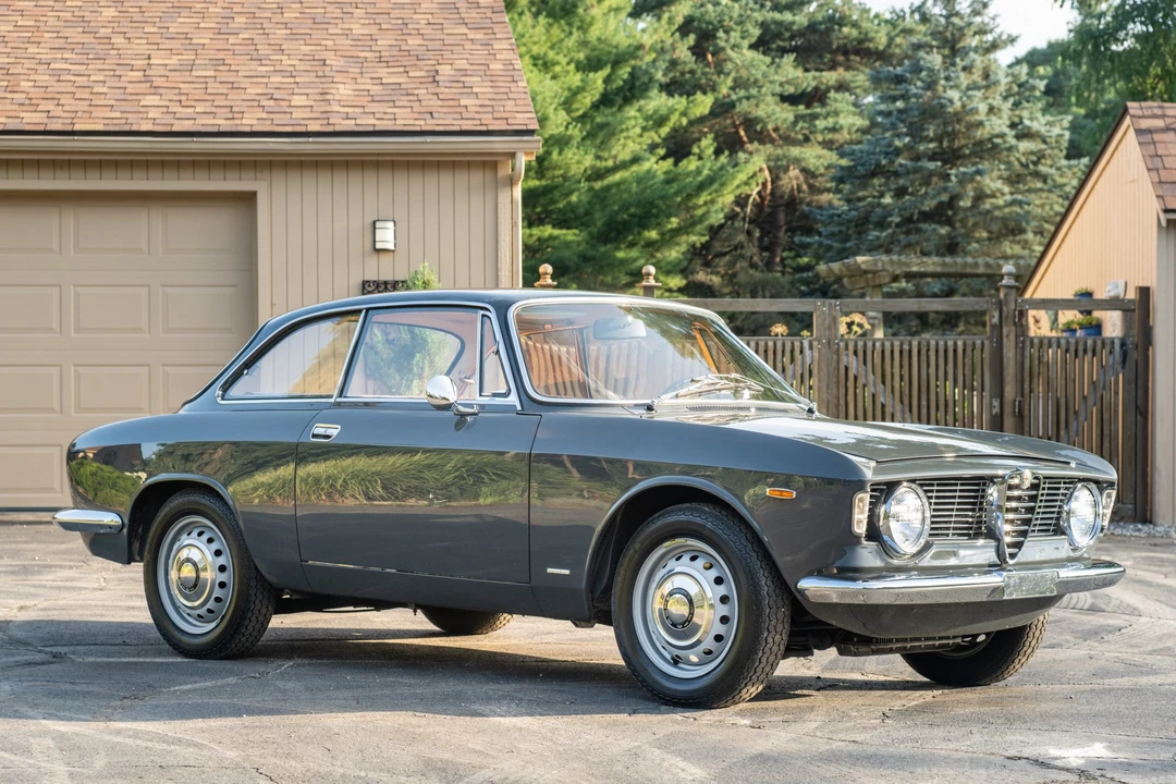 1965 Alfa Romeo Giulia Sprint GT - Image 8 of 31