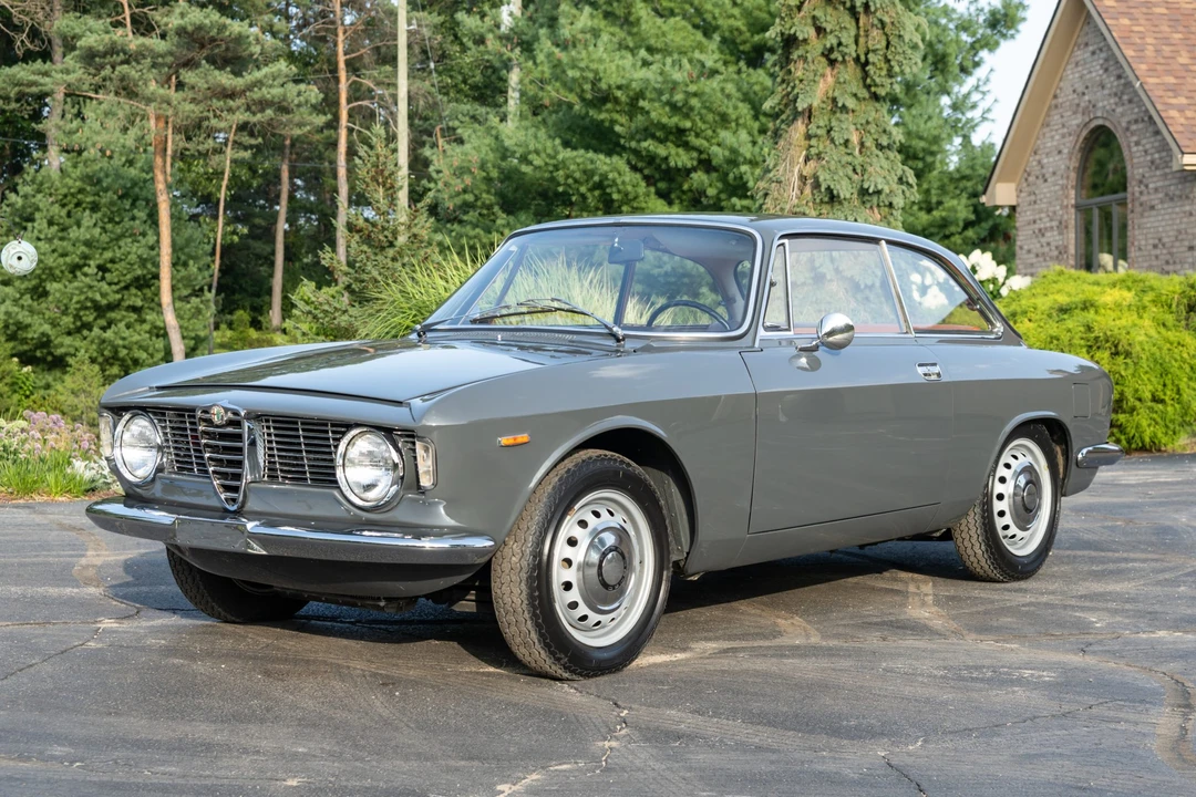 1965 Alfa Romeo Giulia Sprint GT - Image 3 of 31