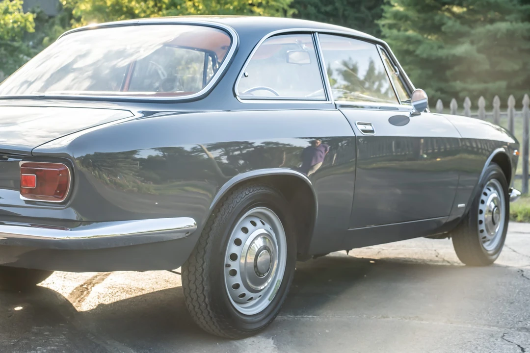 1965 Alfa Romeo Giulia Sprint GT - Image 22 of 31