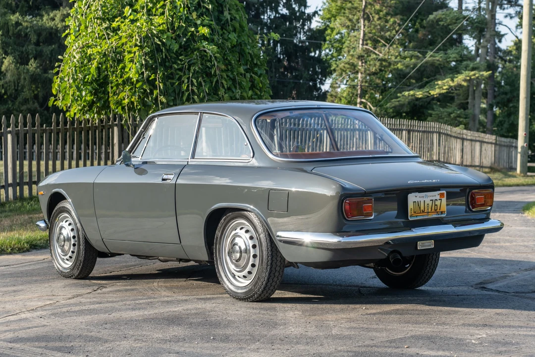 1965 Alfa Romeo Giulia Sprint GT - Image 14 of 31