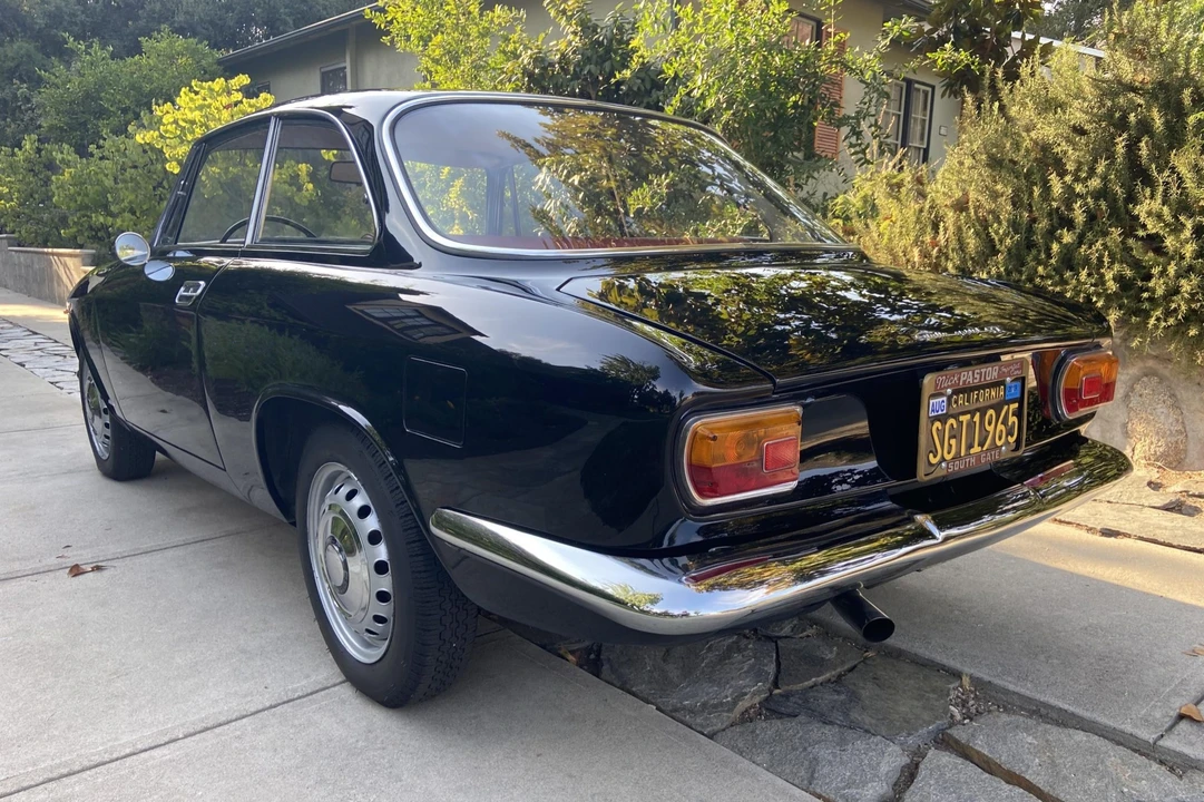 1965 Alfa Romeo Giulia Sprint GT - Image 6 of 31