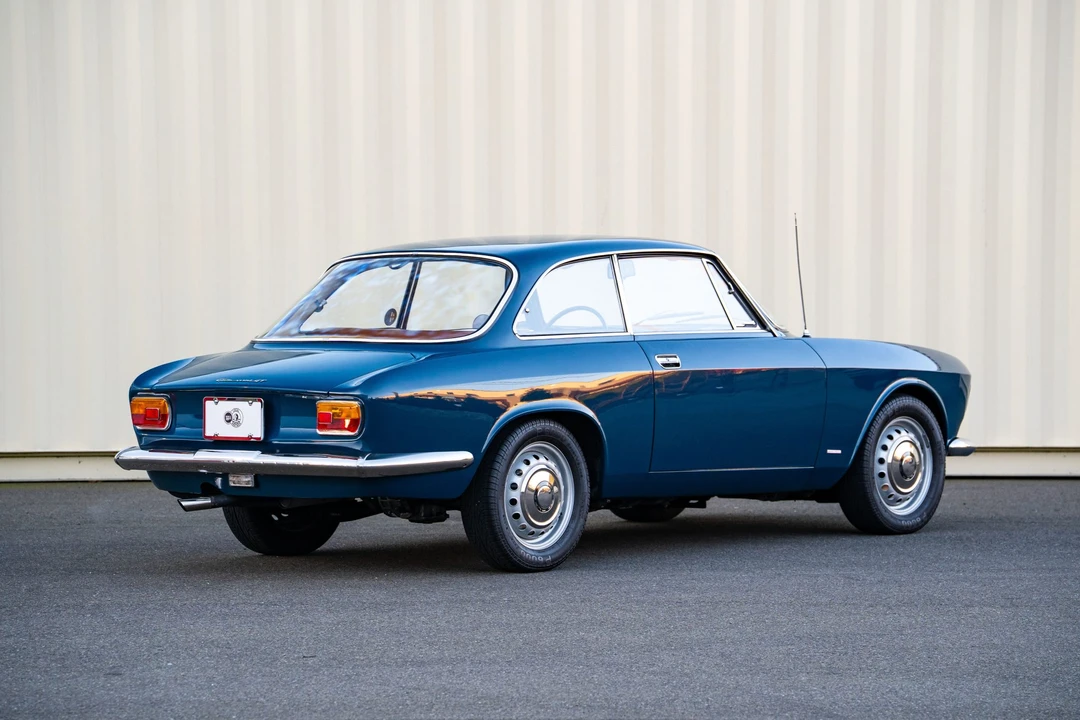 1965 Alfa Romeo Giulia Sprint GT - Image 8 of 31