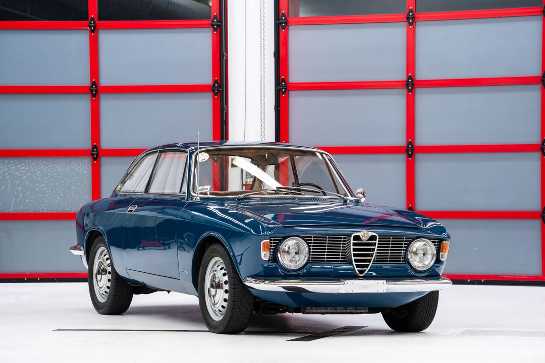 1965 Alfa Romeo Giulia Sprint GT - Image 10 of 31