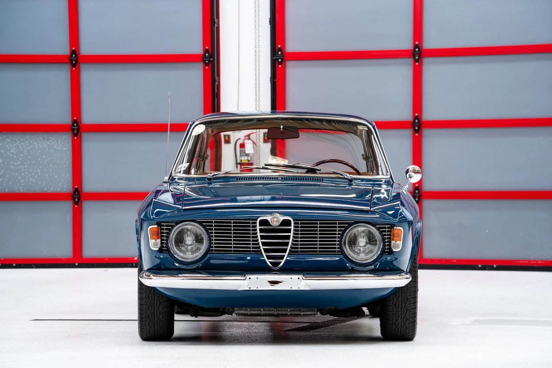 1965 Alfa Romeo Giulia Sprint GT - Image 11 of 31