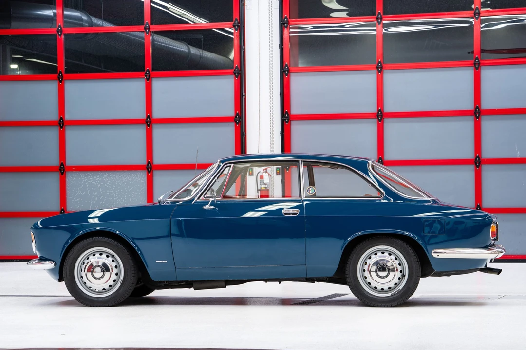 1965 Alfa Romeo Giulia Sprint GT - Image 13 of 31